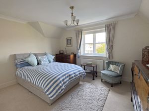 Photo 19- click for photo gallery